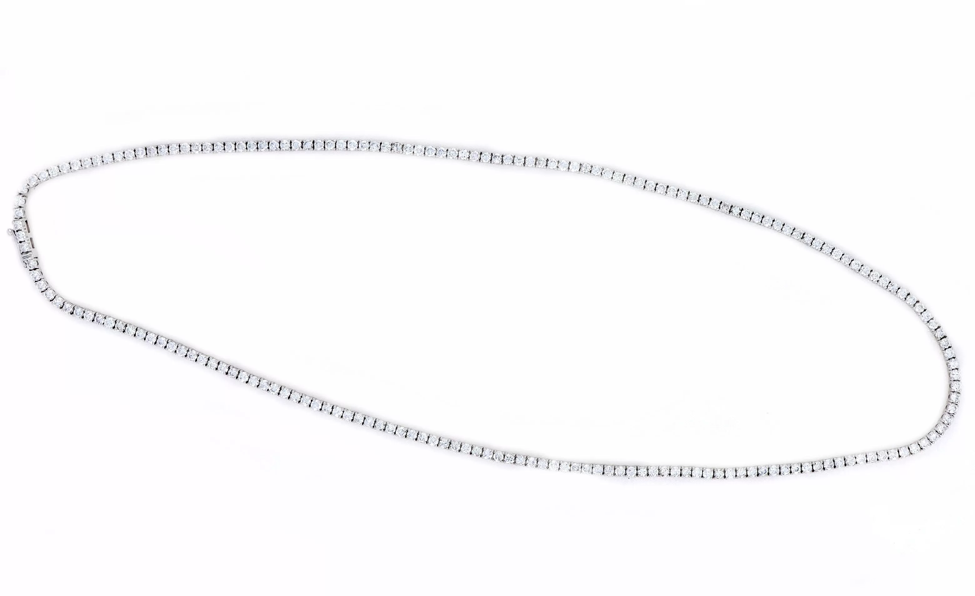 14K White Gold 12.57 Carat Total Weight Round Brilliant Diamond Tennis Necklace