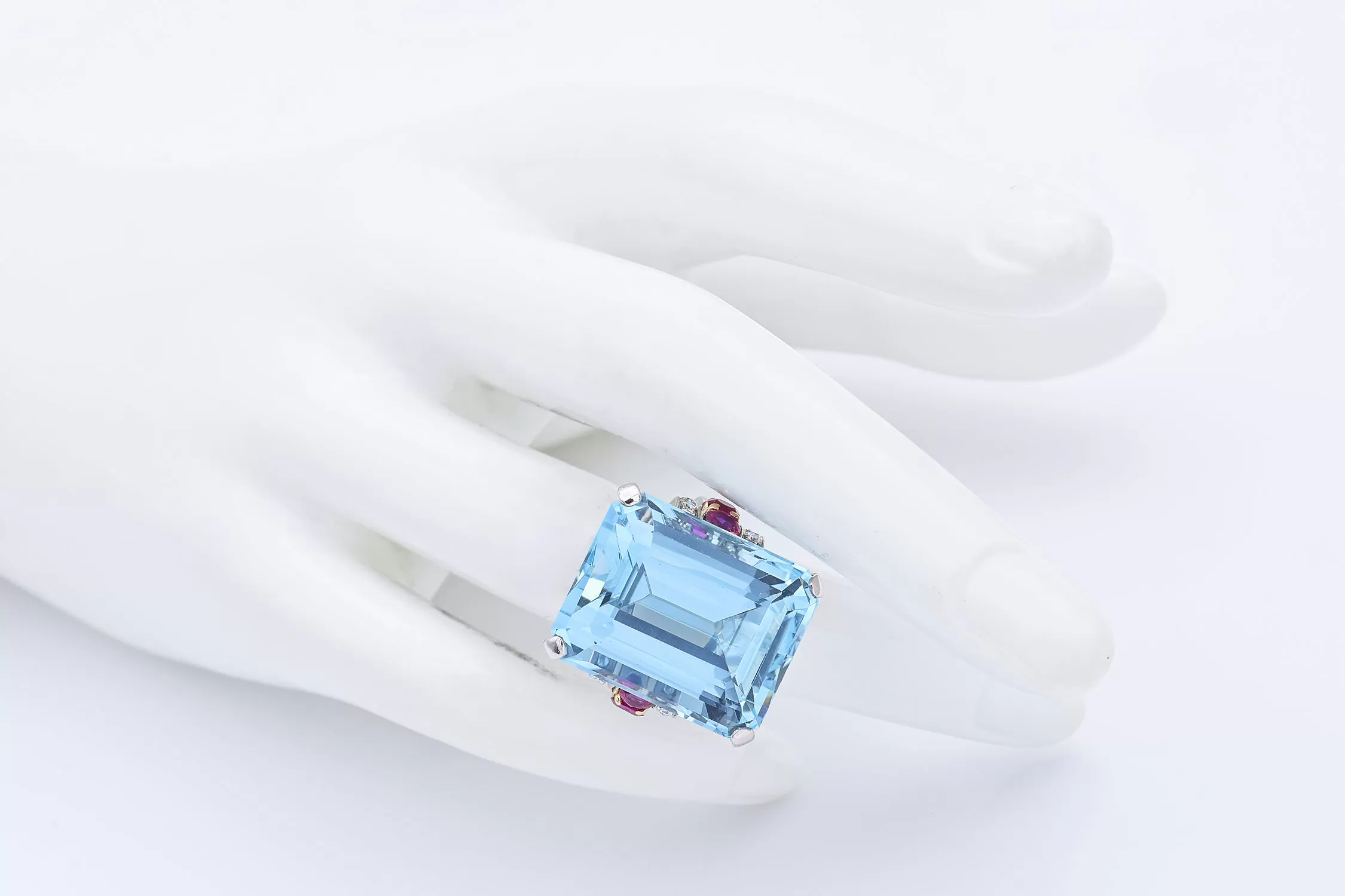 $18,000 Appraised Platinum 30 TCW Aquamarine, Ruby & 0.40 TCW Diamond Ring  Box