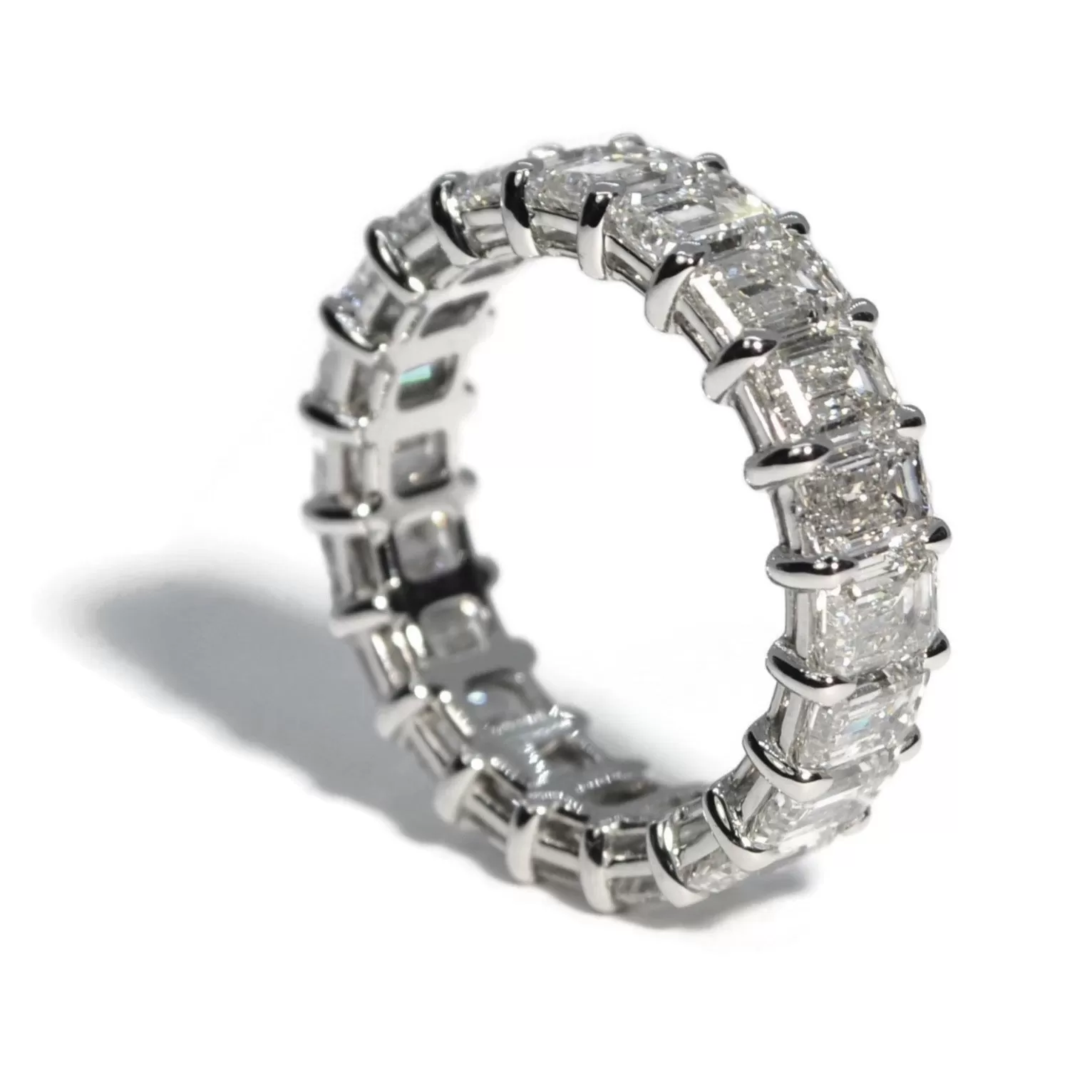 AFJ Diamond Collection - Eternity Band Ring with Emerald-cut Diamonds 6.97 carats, Platinum