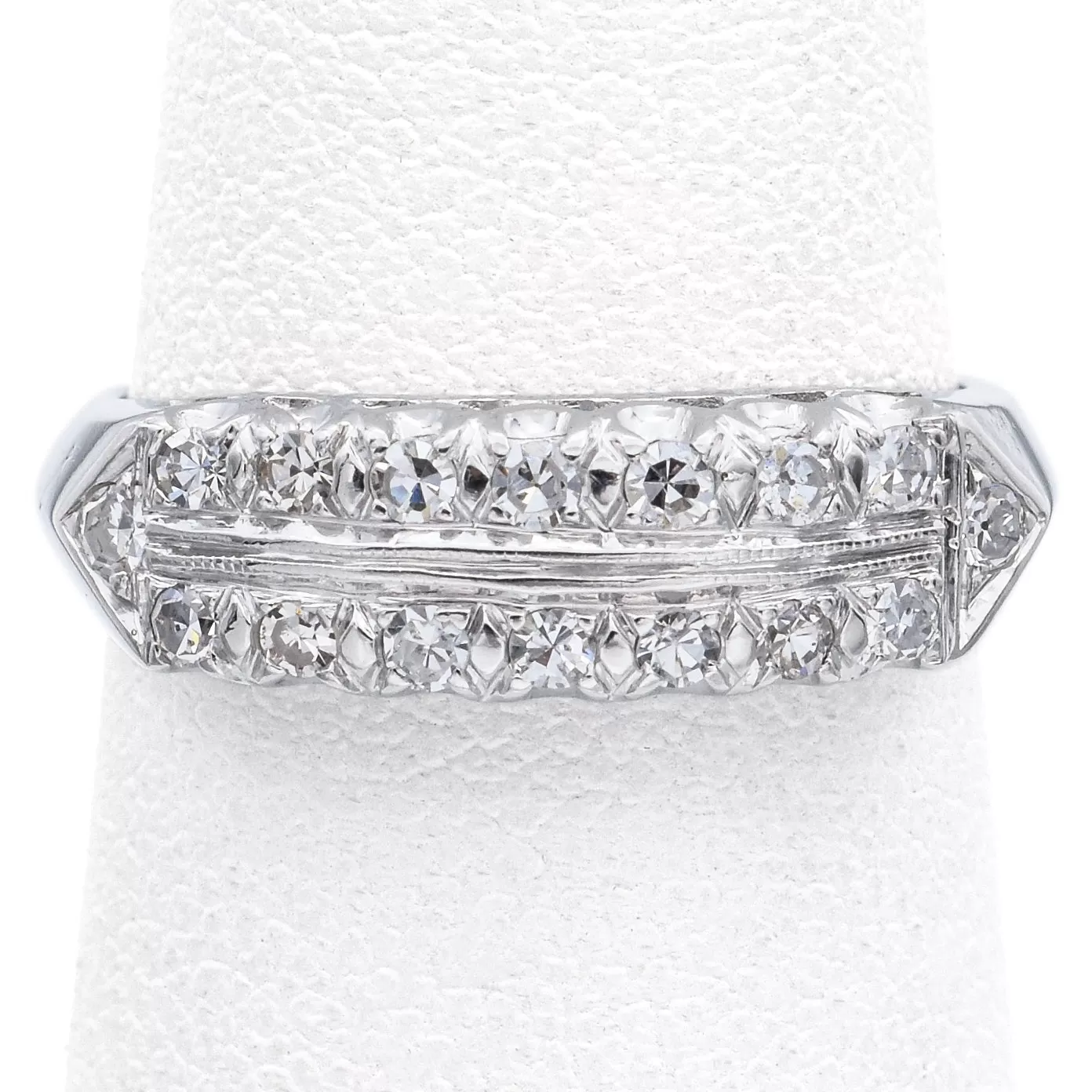 Antique 0.32 TCW Diamond 14K White Gold Band Ring Size 4.75