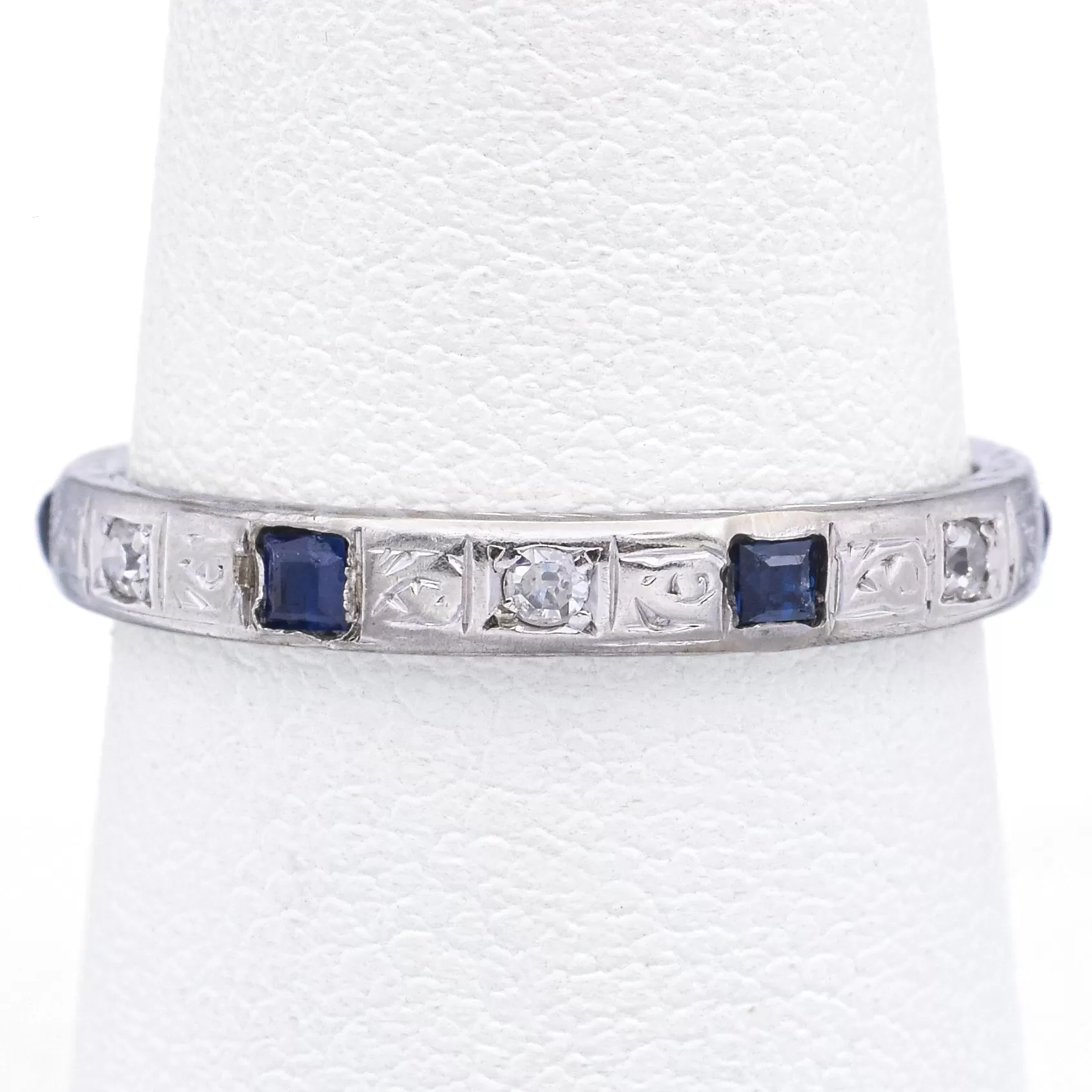 Antique 18K White Gold Sapphire & Diamond Etched Eternity Band Ring Size 7.5