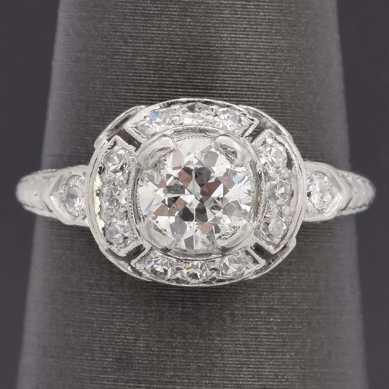 Antique Art Deco Platinum 0.95 TCW Diamond Band Ring Size 5.25