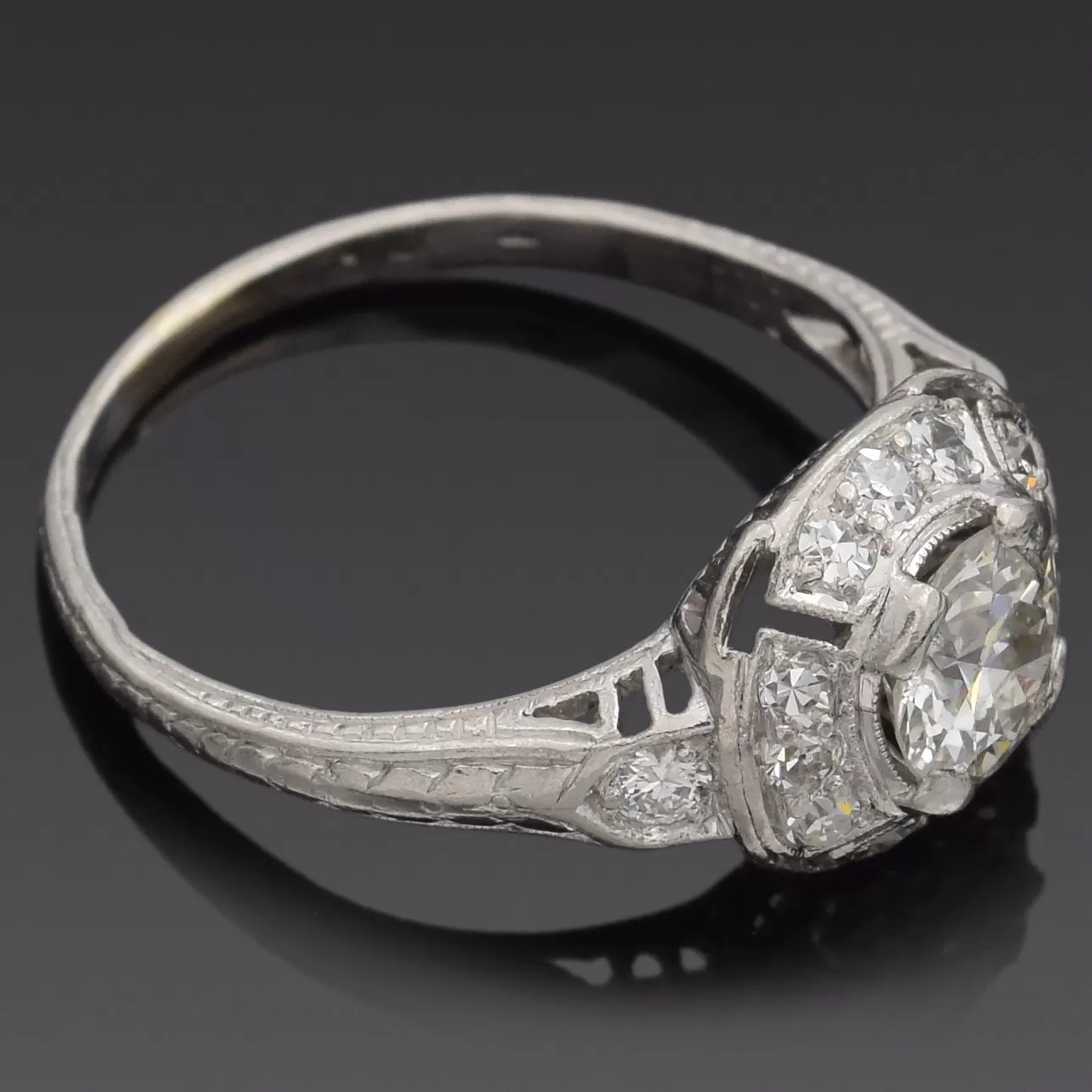 Antique Art Deco Platinum 0.95 TCW Diamond Band Ring Size 5.25