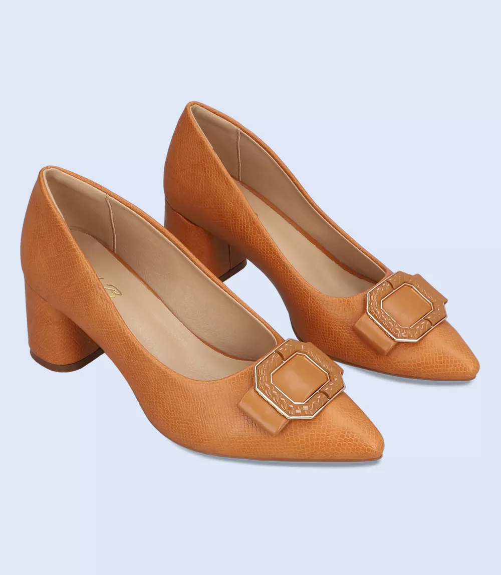 BW8619-TAN-Women Casual Court Shoes