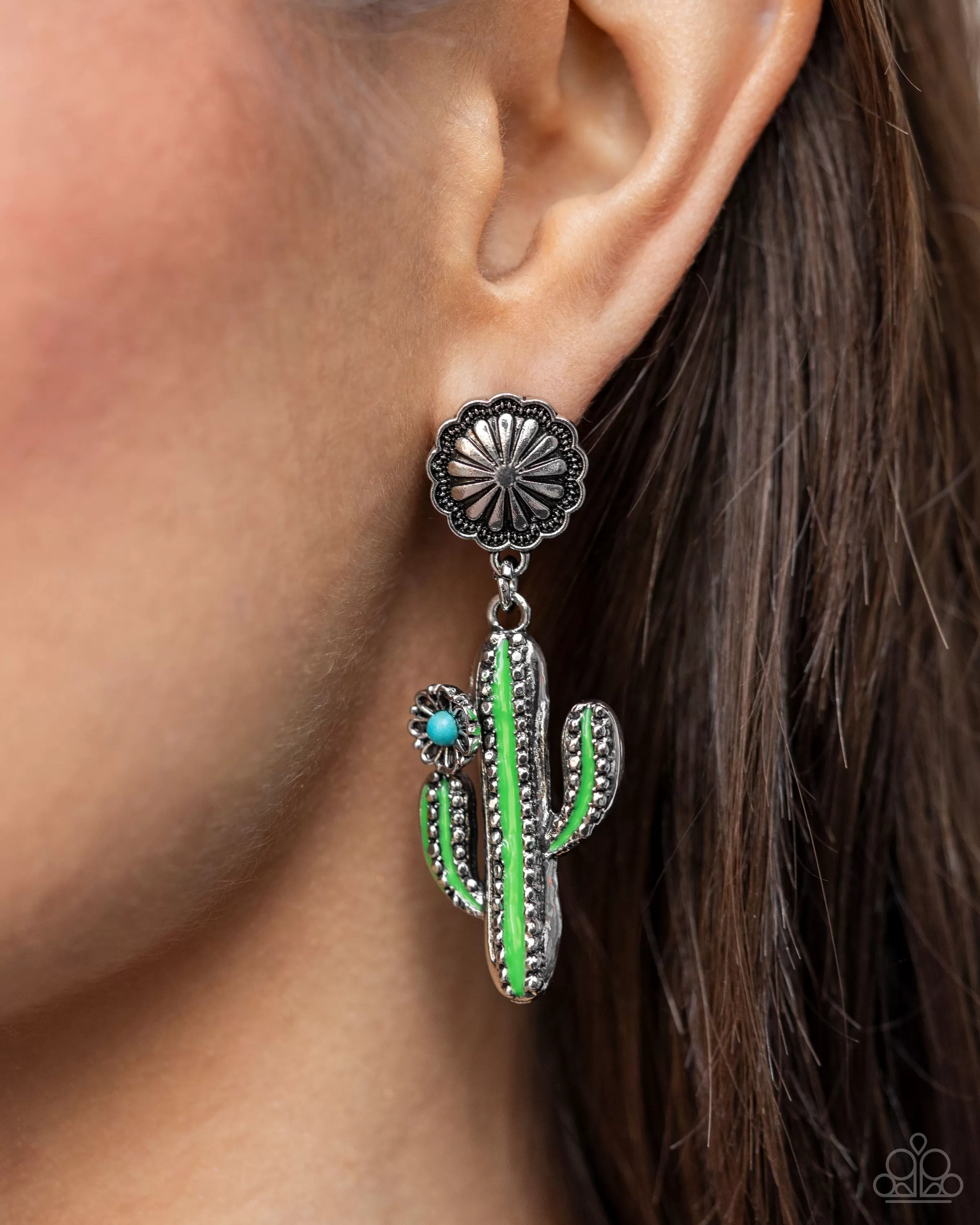 Cactus Craze Green Earrings - Paparazzi Accessories