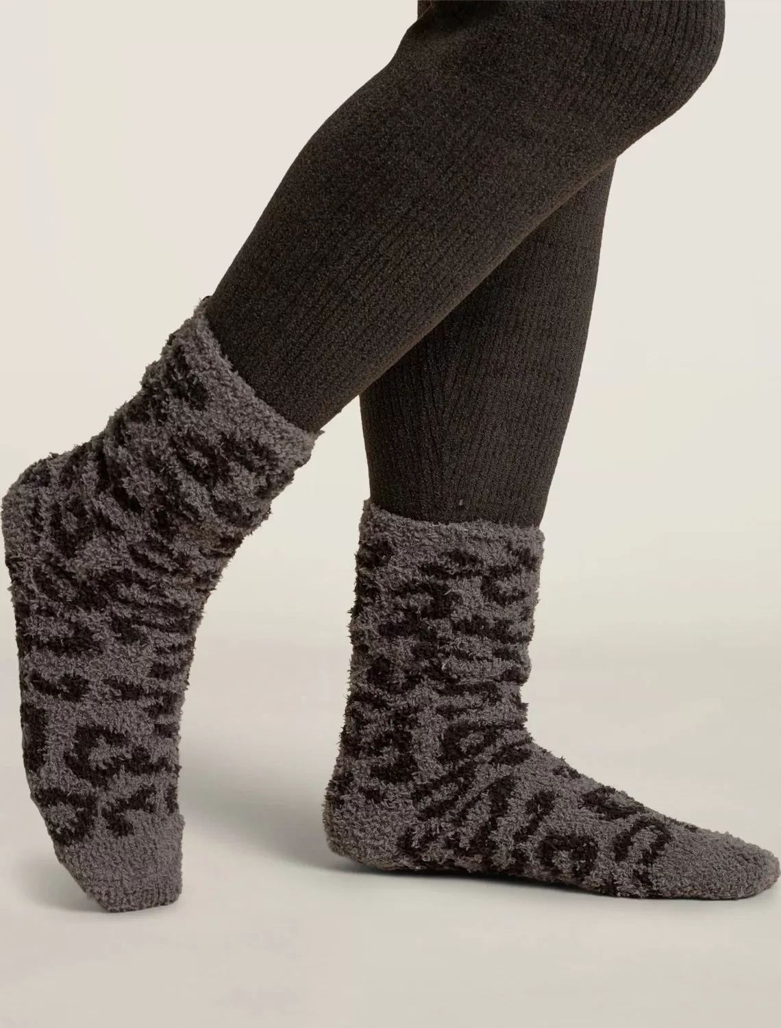 CozyChic Women's Barefoot In The Wild Socks- Graphite/Carbon