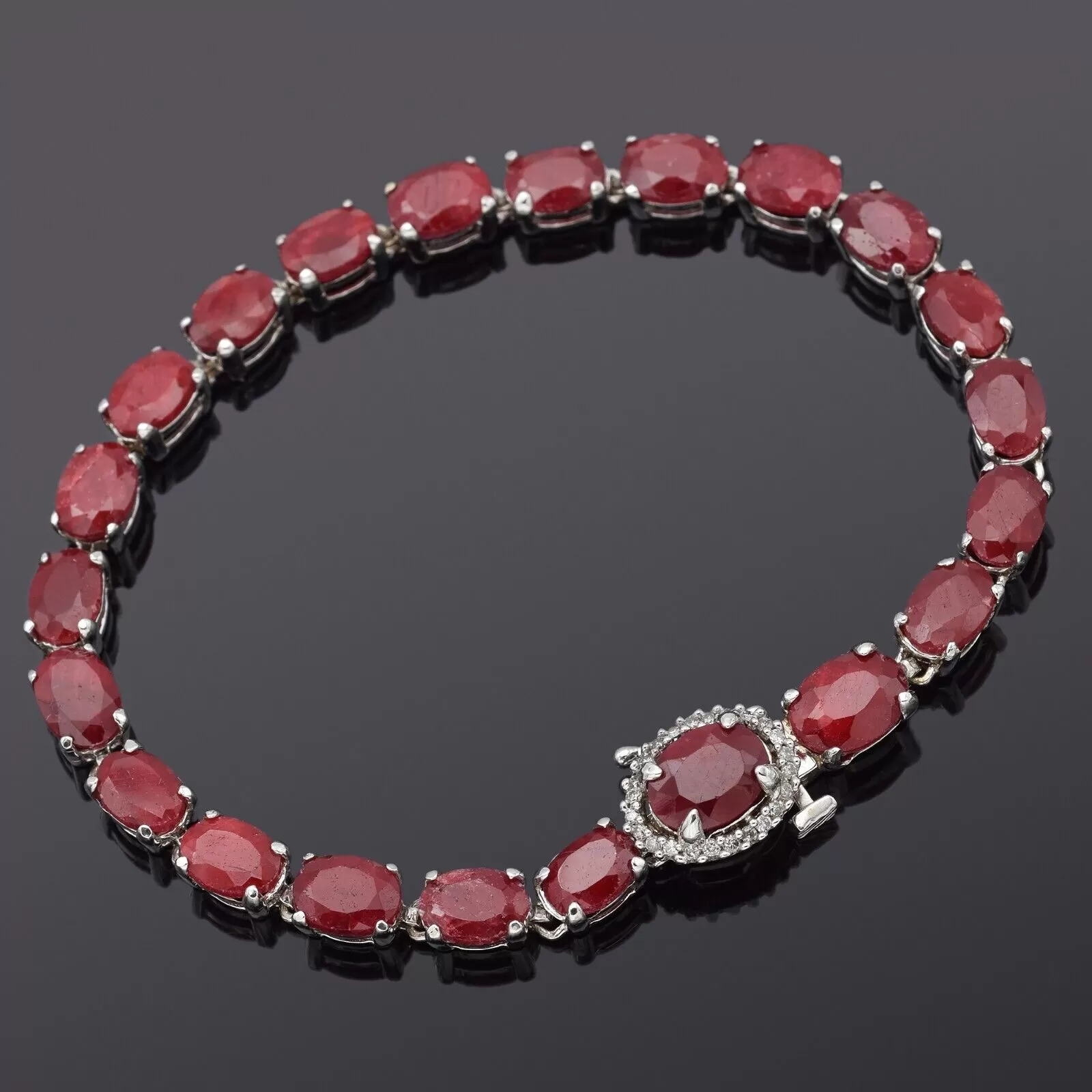 Estate 14K White Gold Red Ruby & Diamond Oval Tennis Bracelet 14.0G 6.75"