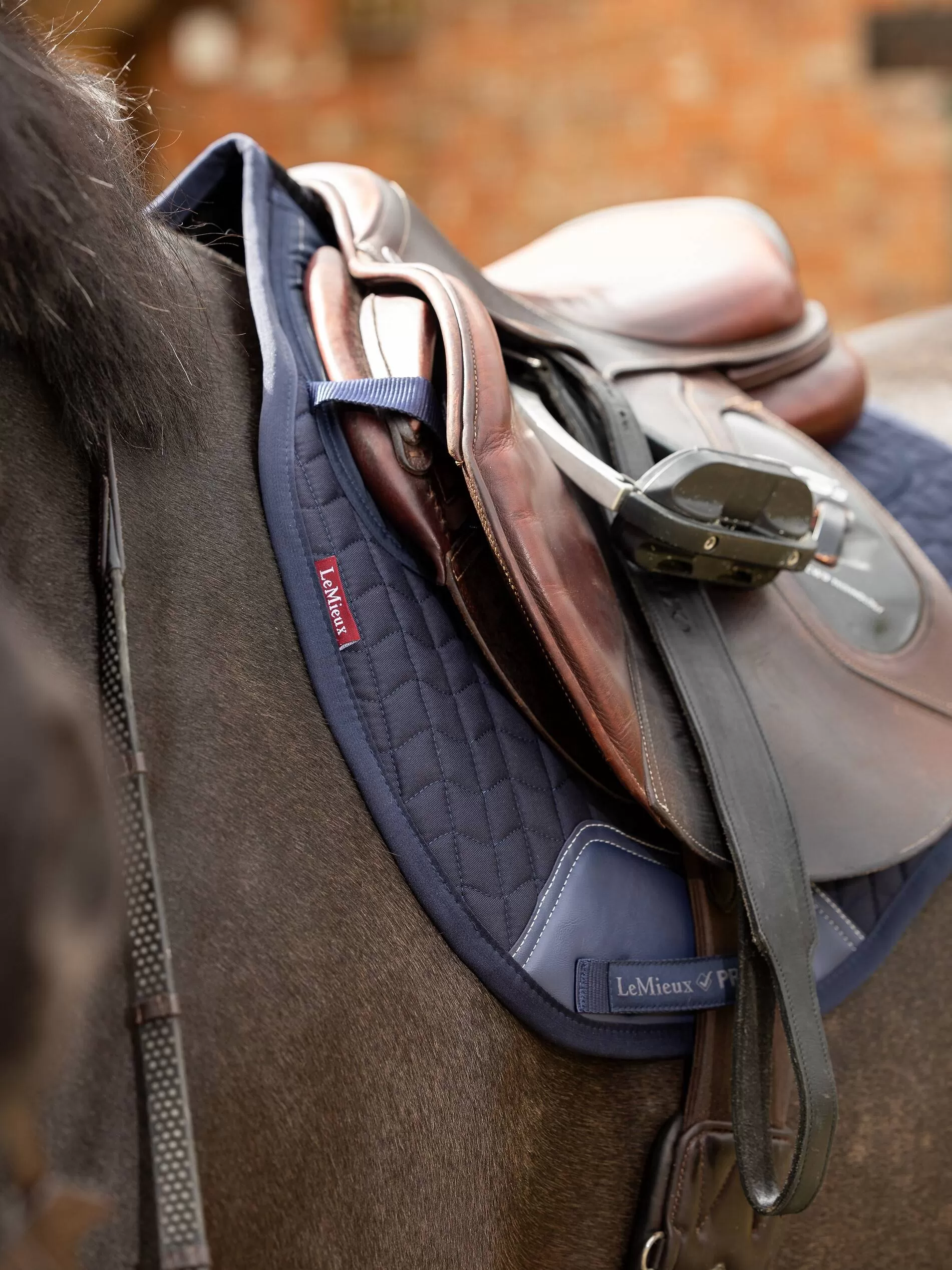 ProSorb Plain 2 Pocket Square Saddle Pad